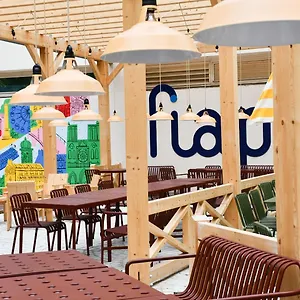 Hostel Fiap, Párizs